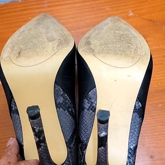 ZARA WOMEN'S LEATHER SHOES BLACK  SNAKE SKIN ON THE BACK SIZE 39 OR 8.5 HEEL 4 - Picture 12 of 12
